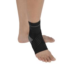 Т-8683/3 Бандаж компресионный на голеностопный сустав