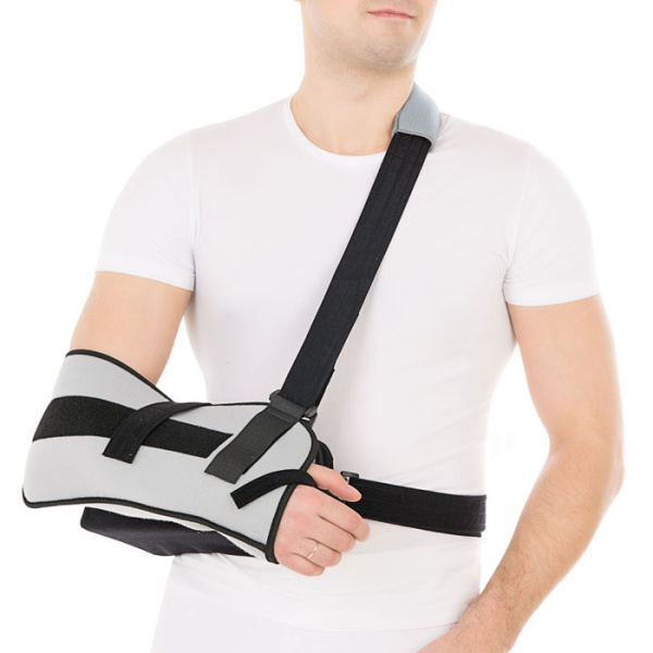 Бандаж на плечевой сустав фиксирующий с абдукционной подушкой Т.33.06 (Т-8106) Trives